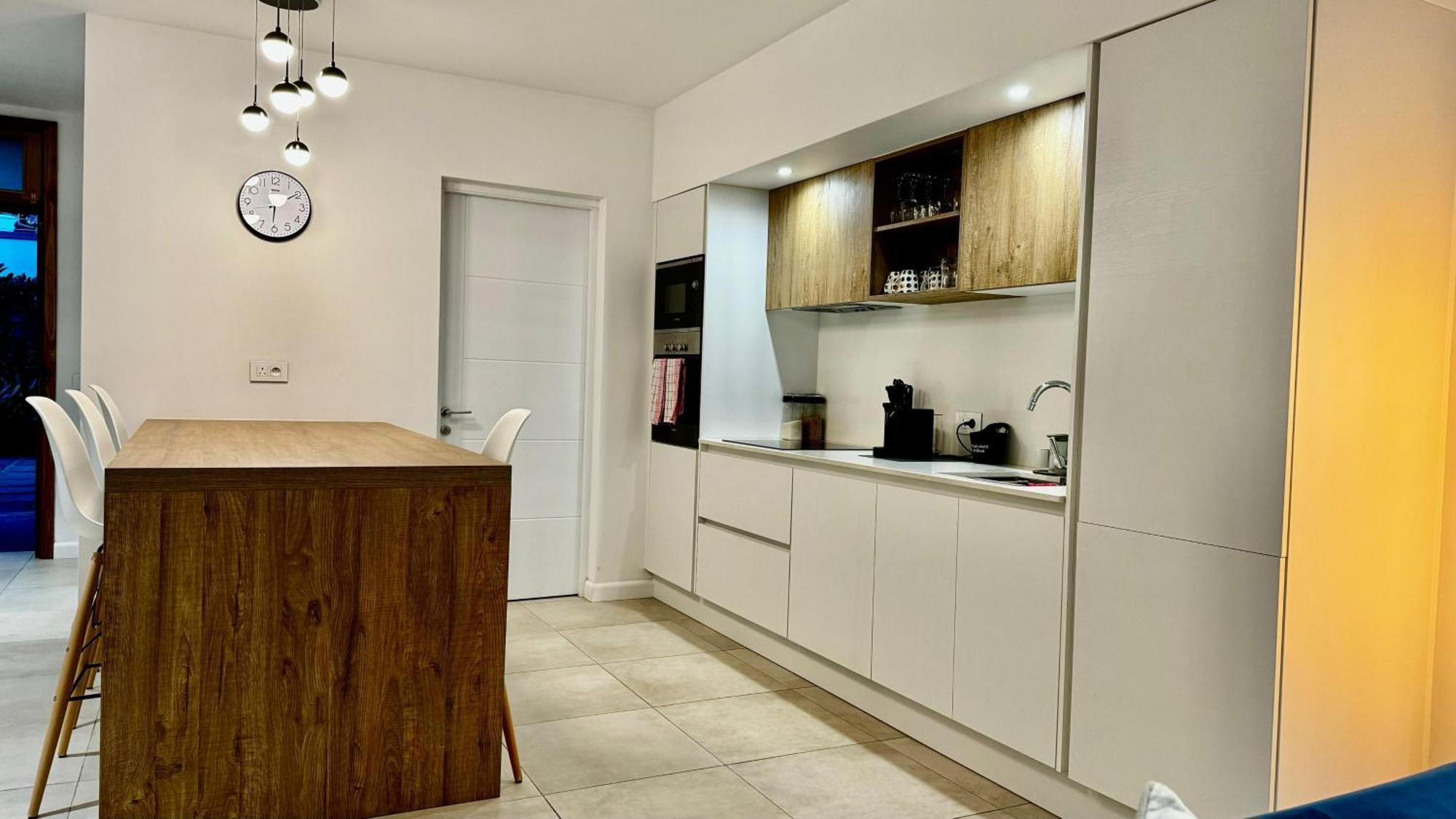 Appartement De Luxe Piscine Et Vue Mer Rivière Noire Kültér fotó