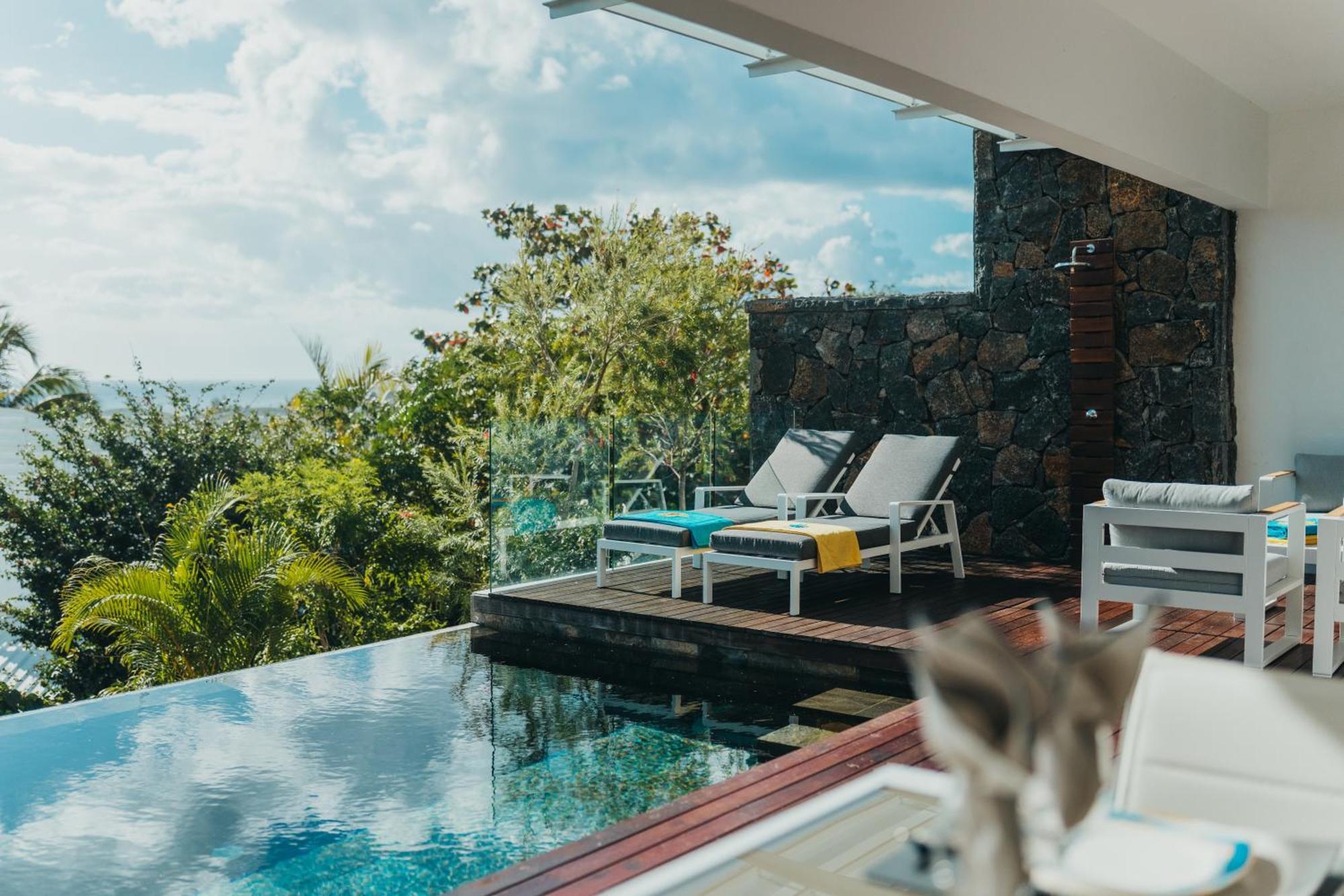 Appartement De Luxe Piscine Et Vue Mer Rivière Noire Kültér fotó