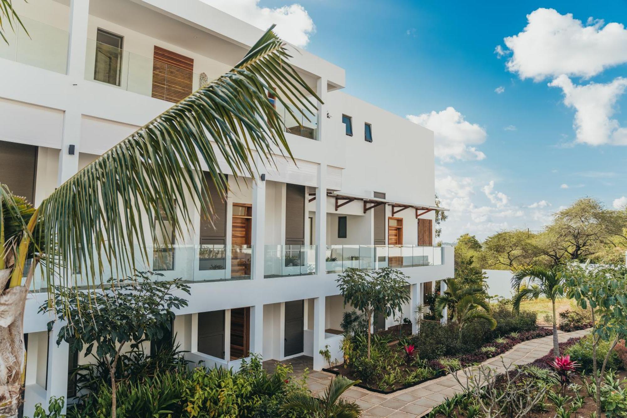 Appartement De Luxe Piscine Et Vue Mer Rivière Noire Kültér fotó